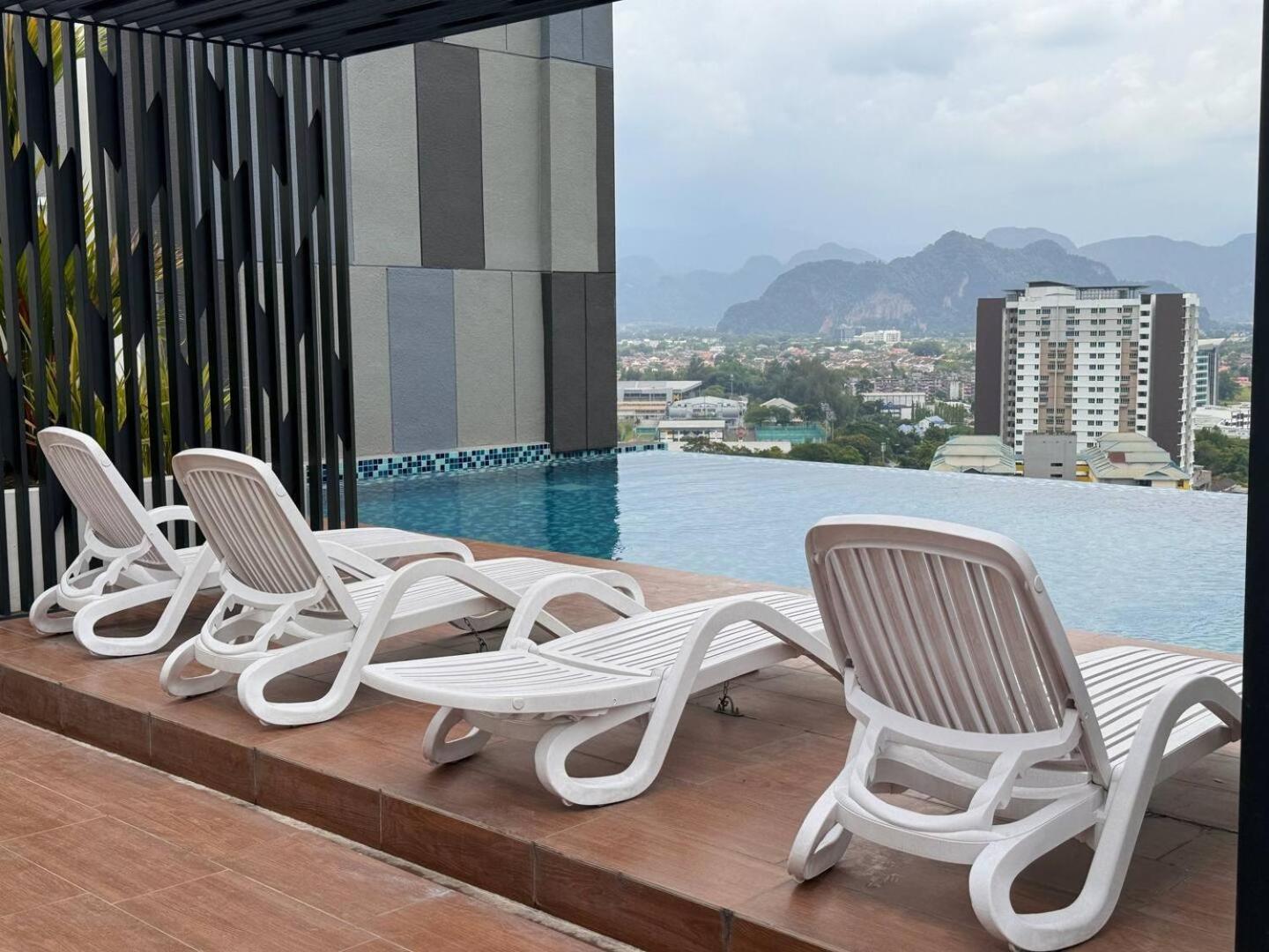 Jomstay - Horizon Suites Ipoh Town Skypool Екстериор снимка