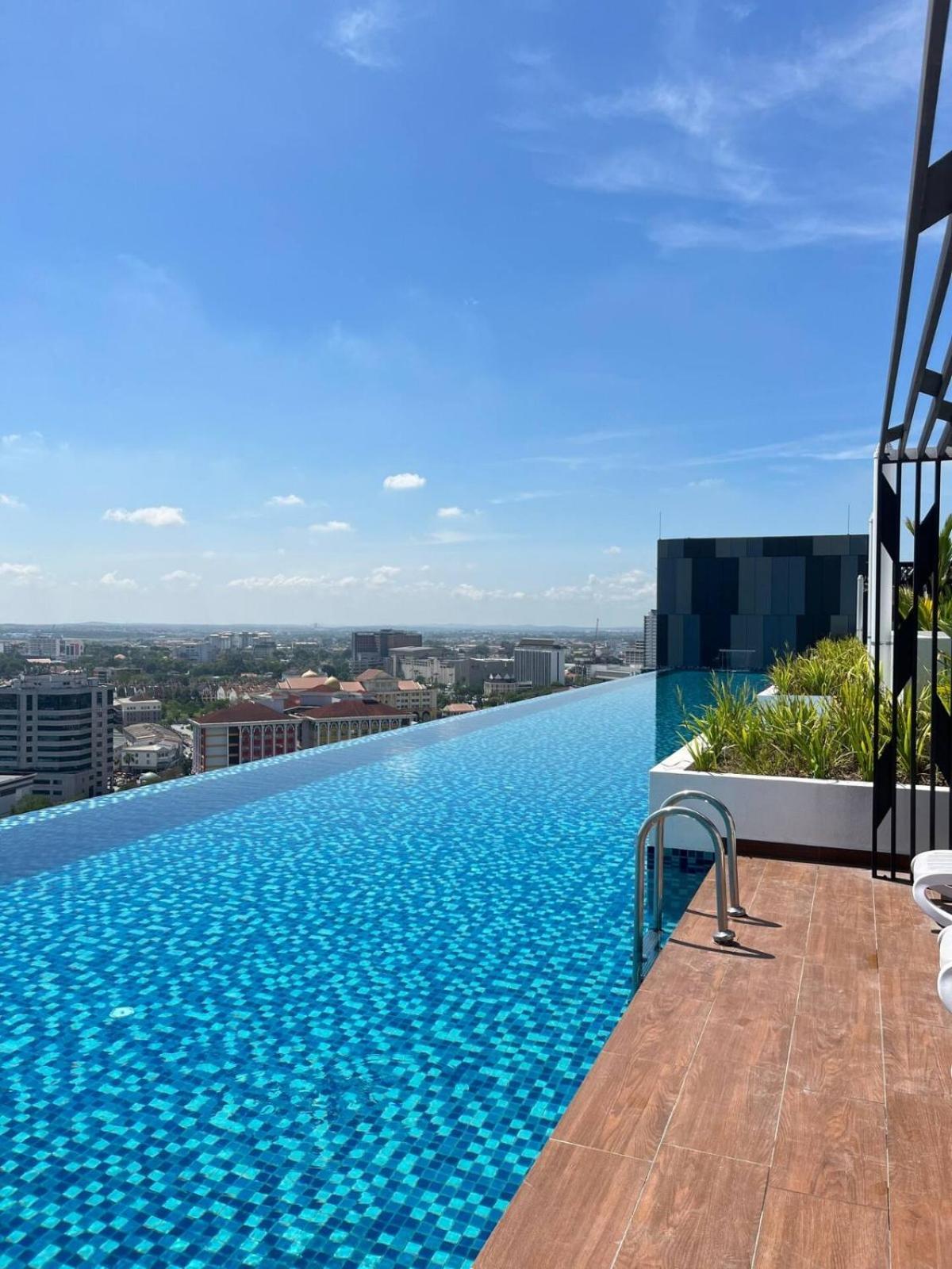 Jomstay - Horizon Suites Ipoh Town Skypool Екстериор снимка